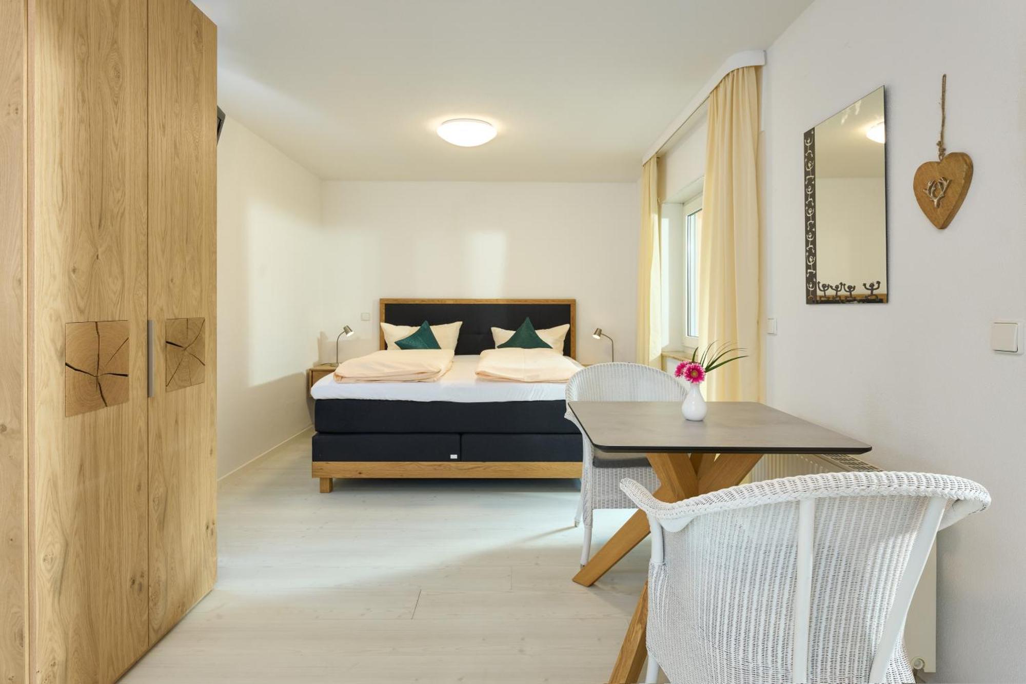 Thermen Appartements Gabriela, Appartement 24 Qm 巴特克罗青根 外观 照片